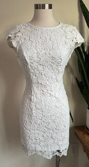 Lulus White Floral Lace Open Back Mini‎ Dress XXS thumbnail 1
