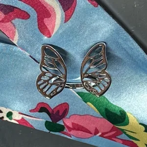 Butterfly Wings Scarf Ring thumbnail 2