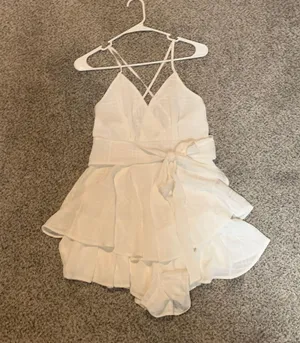 Pink Lily White  Romper thumbnail 2