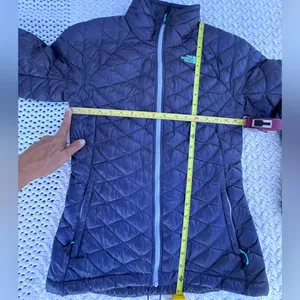 The North Face Thermoball Gray Puffer Jacket Lightweight Insulated thumbnail 13