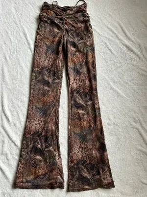 Outcast Clothing Palmer Top & Pants Winter Solstice thumbnail 8