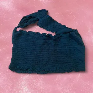 Source Unknown Dark blue going out smocked top thumbnail 7