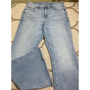 American Eagle Curvy Super High Rise Flare Jeans Stretch Slit Hem Size 10 thumbnail 3