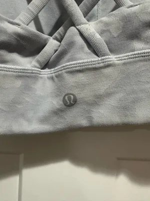 Lululemon Sports Bra Flow Y thumbnail 3
