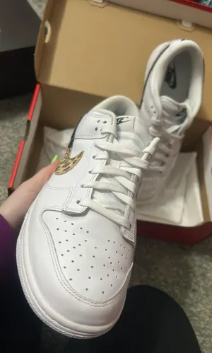 Nike Women’s Dunk Low thumbnail 5