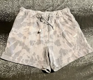 Womens M Nike Gray Washed Tie-Dye Athletic/Casual Jersey Shorts thumbnail 1