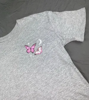 NEW Butterfly Tshirt Gray thumbnail 6
