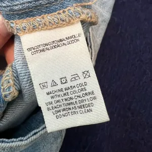 FREE PEOPLE‎ Modern Femme Denim Mini Skirt in Faded Blush Wash size 2 thumbnail 7