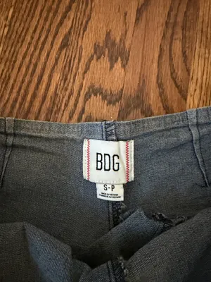 BDG Urban Outfitters Pleated Denim Mini Skirt thumbnail 4