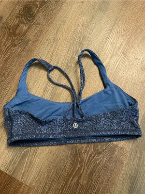 lululemon athletica Free To Be Bra Blue Speckled Scoop Royal Bralette Size 10 thumbnail 4