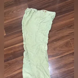 Fun Green Pants! Size XS thumbnail 4
