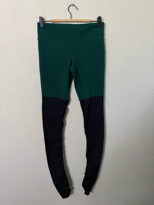 ALO‎ Yoga Goddess Leggings In Green Womens Size M thumbnail 3