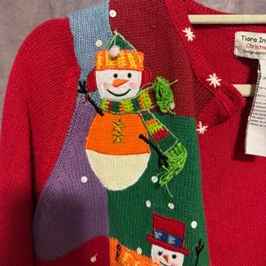 Tiara International Small Red Winter Snowman Cardigan Sweater thumbnail 3