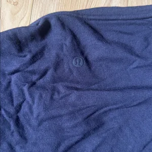 lululemon athletica  Long Sleeve Pullover thumbnail 3