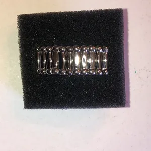 Elegant Three-Stone Faux Pearl and Crystal Statement Ring - Silver Tone thumbnail 4