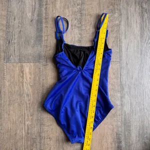 Miraclesuit Royal Blue Ruched Underwire One Piece Swimsuit Size 6 Slimming thumbnail 4