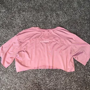Gymshark Crop Top thumbnail 4