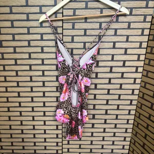 Victoria’s Secret‎ Leopard Floral Lace Up One Piece Swimsuit Size Medium thumbnail 3