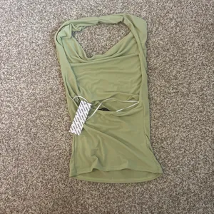 Urban Outfitters Top thumbnail 3