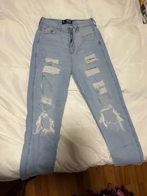Hollister Jeans thumbnail 1