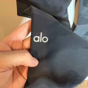 Alo Yoga High-Waist Camo Vapor Legging in Black Camo thumbnail 5