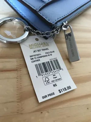 Michael Kors card holder thumbnail 3