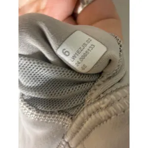 Lululemon Align Tank Top Light Grey Nulu Cropped Yoga Camisole Size 6 LW1EZJS thumbnail 5