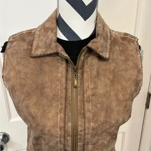 Montana Co Women’s Faux Leather Vest Brown Full Zip Vegan Western Bikercore Edgy thumbnail 3