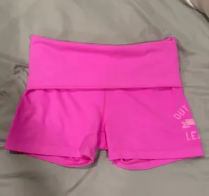 PINK Victoria's Secret shorts thumbnail 1