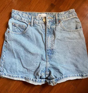 ZARA High Waisted Mom Shorts thumbnail 1