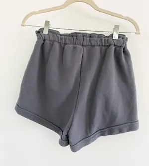 Abercrombie Cloud High Rise Paperbag Gray Shorts thumbnail 4
