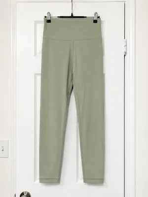 Aritzia TNA TnAction High Rise Sage Green Leggings Yoga Athletic Size Small thumbnail 2