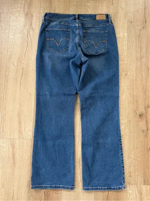 Levi’s 512 Perfectly Shaping Bootcut Jeans Medium Wash Stretch Denim thumbnail 5
