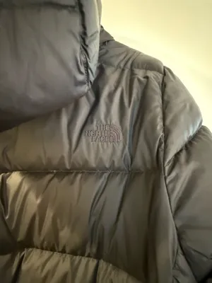 Women’s North Face down jacket  thumbnail 6