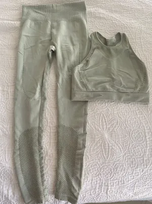 Target light green workout set thumbnail 1