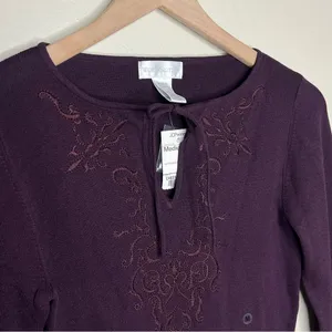 Worthington Mulberry Stretch Ribbed Knit Embroidered‎ Flare Sleeve Keyhole Top thumbnail 5