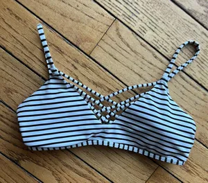 Hollister Bikini Top thumbnail 1