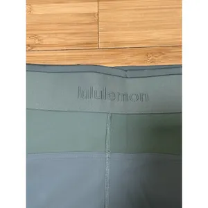 NWT Lululemon License to Train High-Rise Short 2" LOGO Sz 12 Grey Eucalyptus thumbnail 3
