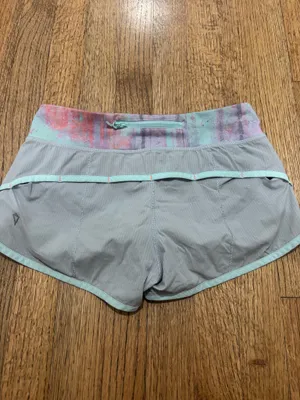 Lululemon Speed Up Shorts thumbnail 2