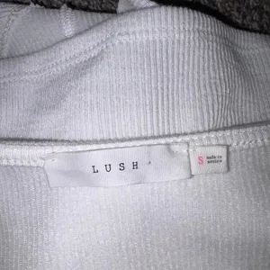Lush Clothing white ribbed crop top with tie front detail, size S thumbnail 2