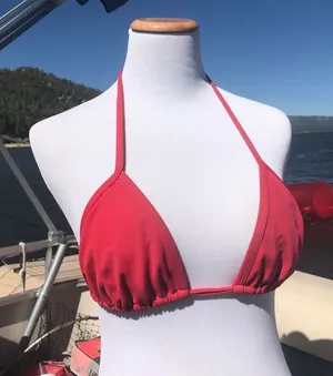 Bikini Top‎ Red thumbnail 1