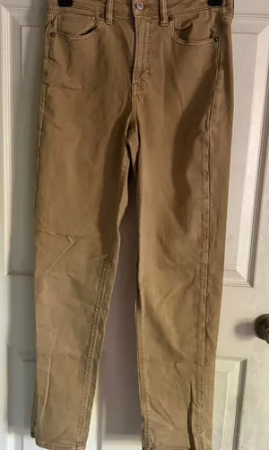 American Eagle Khaki thumbnail 1