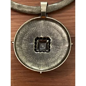 Vintage Tribal Statement Collar Necklace Aztec Disc Pendant Amber Stone Gold Ton thumbnail 8
