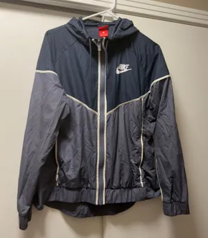 Nike Windbreaker Jacket thumbnail 1