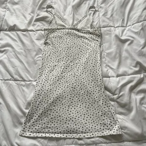 Brandy Melville‎ Strappy Spaghetti Floral Mini Dress White Blue One Size thumbnail 7