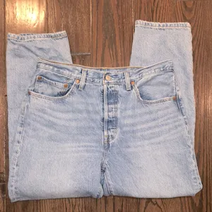 Levi’s 501 jeans size 31 thumbnail 1