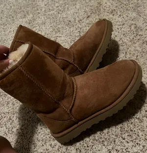 UGG Boots Classic thumbnail 1