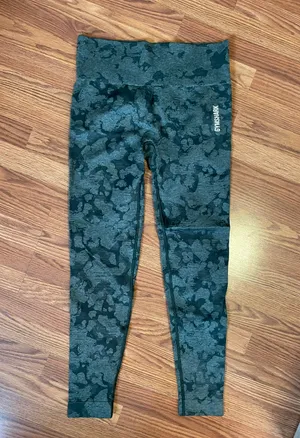 Gymshark Camo Leggings Dark Green thumbnail 1
