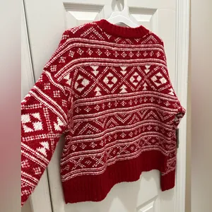 American Eagle Nordic Fair Isle Cozy Casual Sweater Size Small red white thumbnail 10