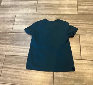 Figs sz L Scrub Top thumbnail 2
